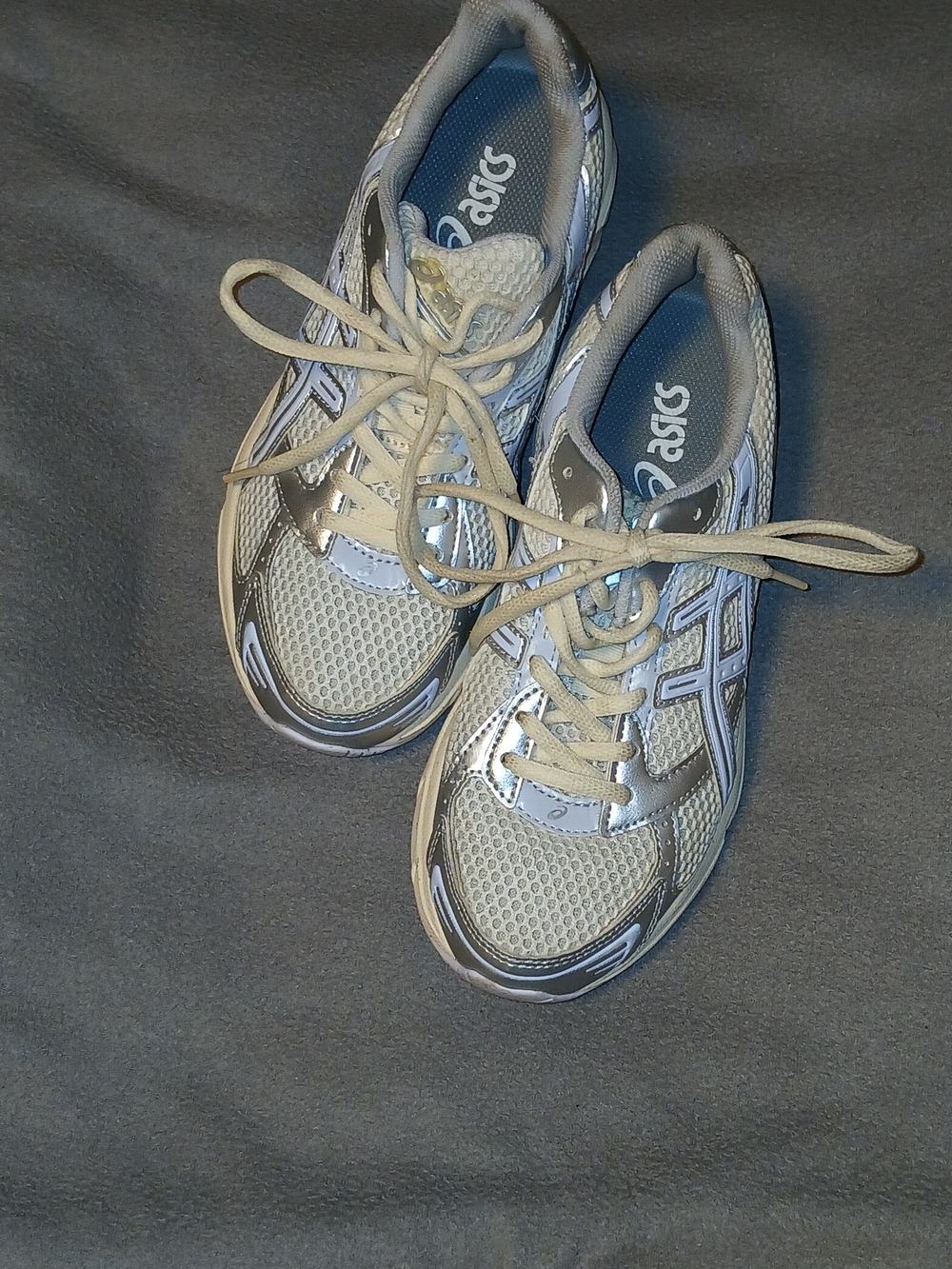 ASICS Women's Silver and White Athletic Running Shoes